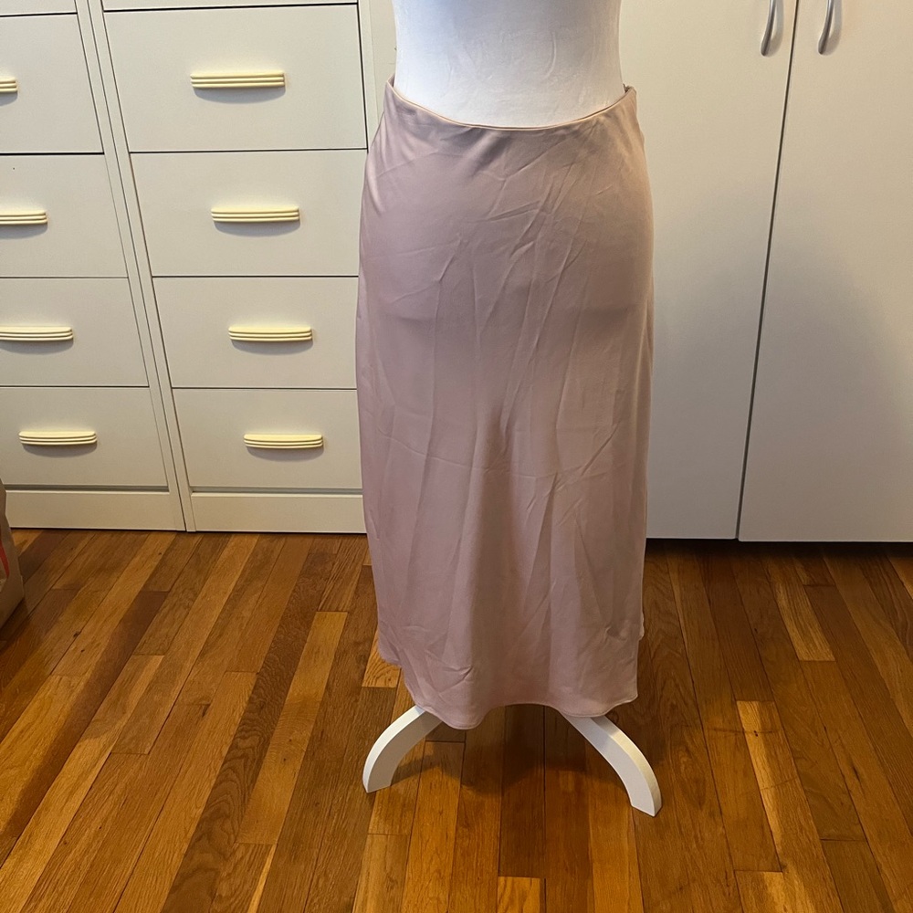 Express satin skirt in size medium